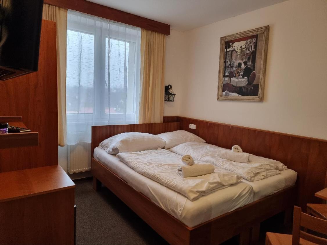 Hotel Pansky Dum Blovice Exteriör bild